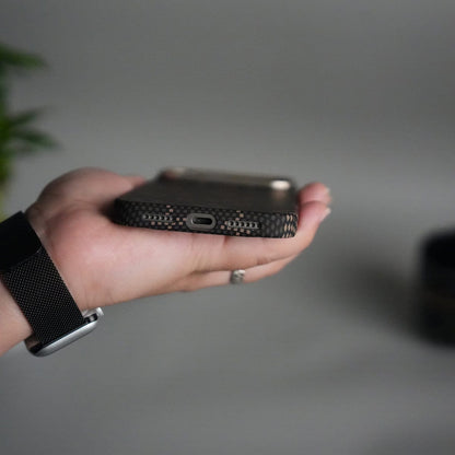 iPhone 17 Pro Aramid Fiber Case | Slim MagSafe Cover | Desert
