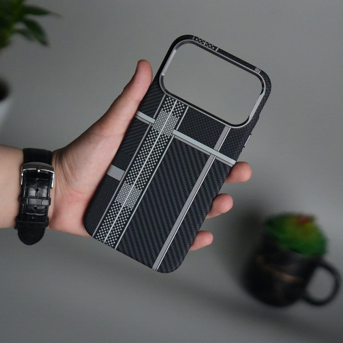iPhone 17 Pro Carbon Fiber Texture Design Hard Pc MagSafe Case Cover MixLine