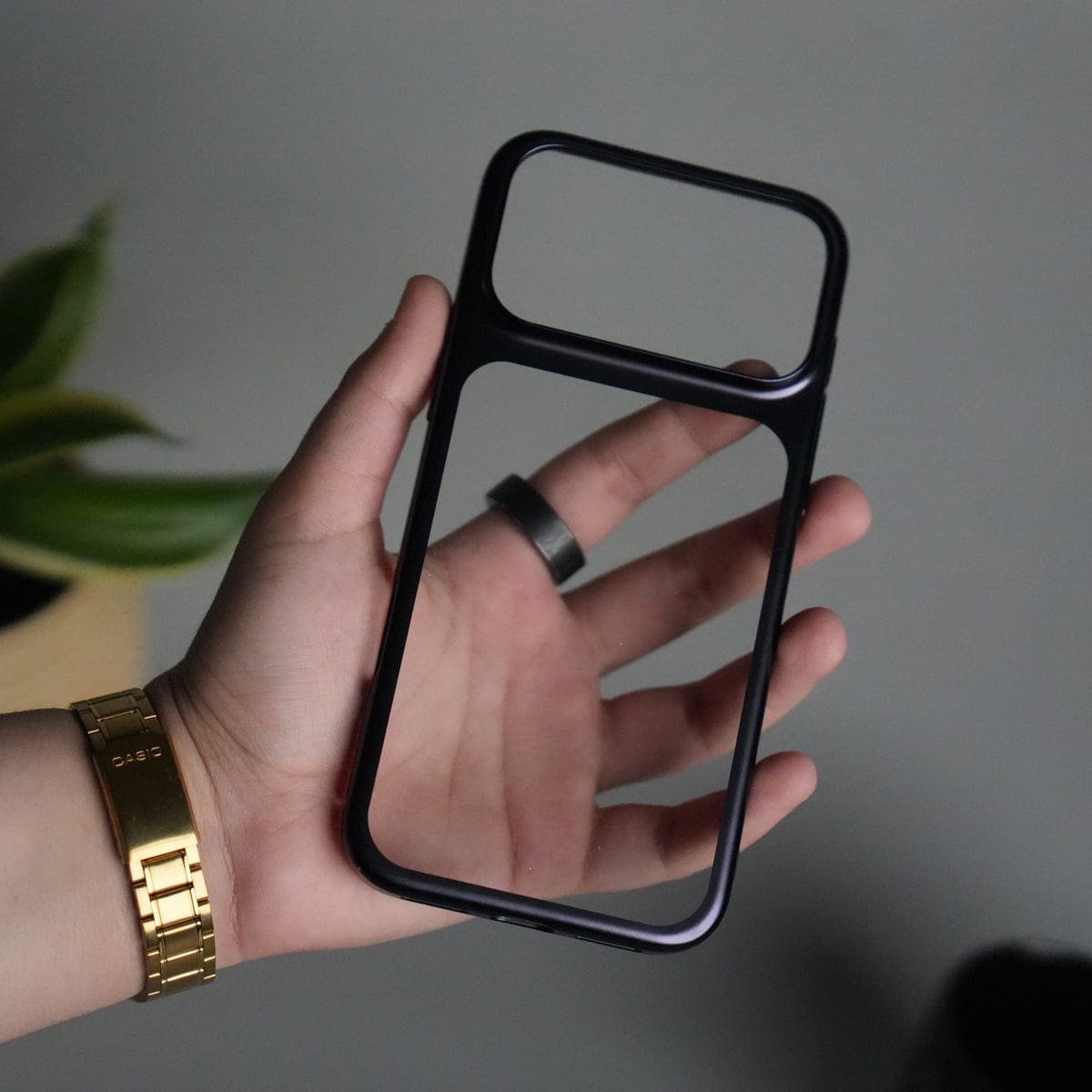 iPhone 17 Pro Clear Shell Case | Slim Back Cover with Electroplated Edges