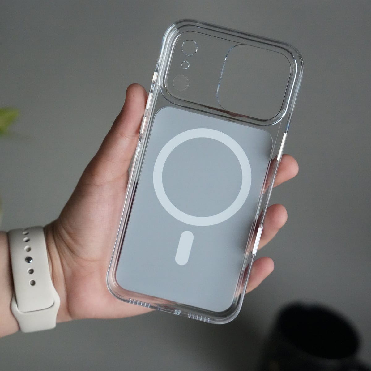 iPhone 17 Pro Crystal Series Hard Transparent MagSafe Case