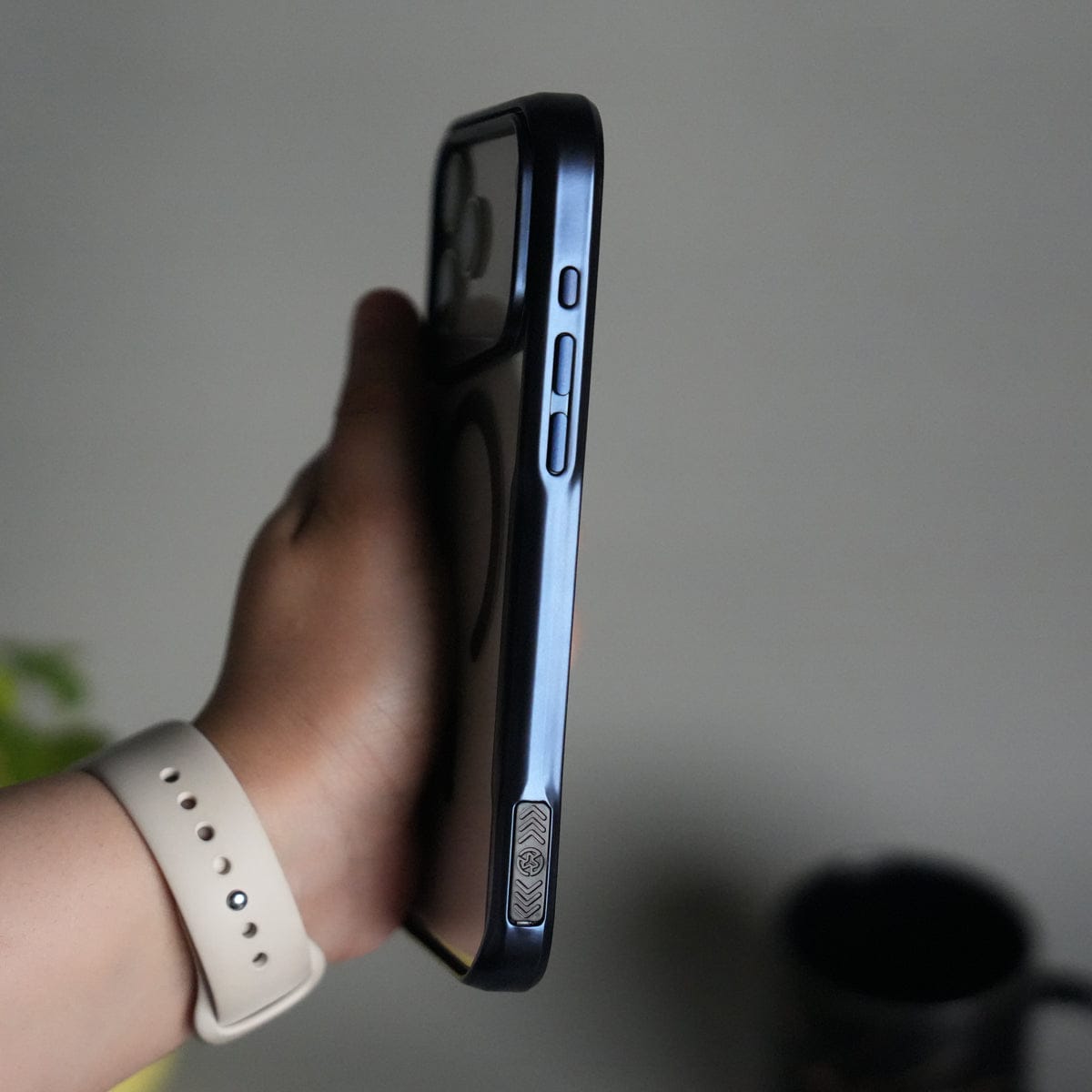 iPhone 17 Pro Max Electroplated Frame Transparent Magsafe Case