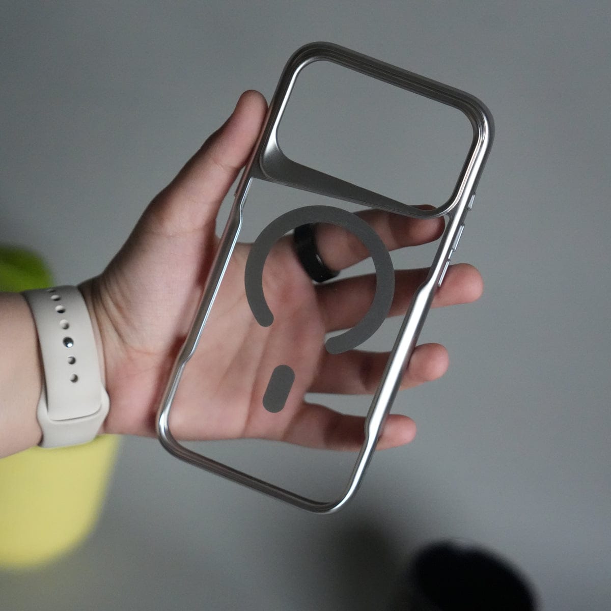 iPhone 17 Pro Electroplated Frame Transparent Magsafe Case