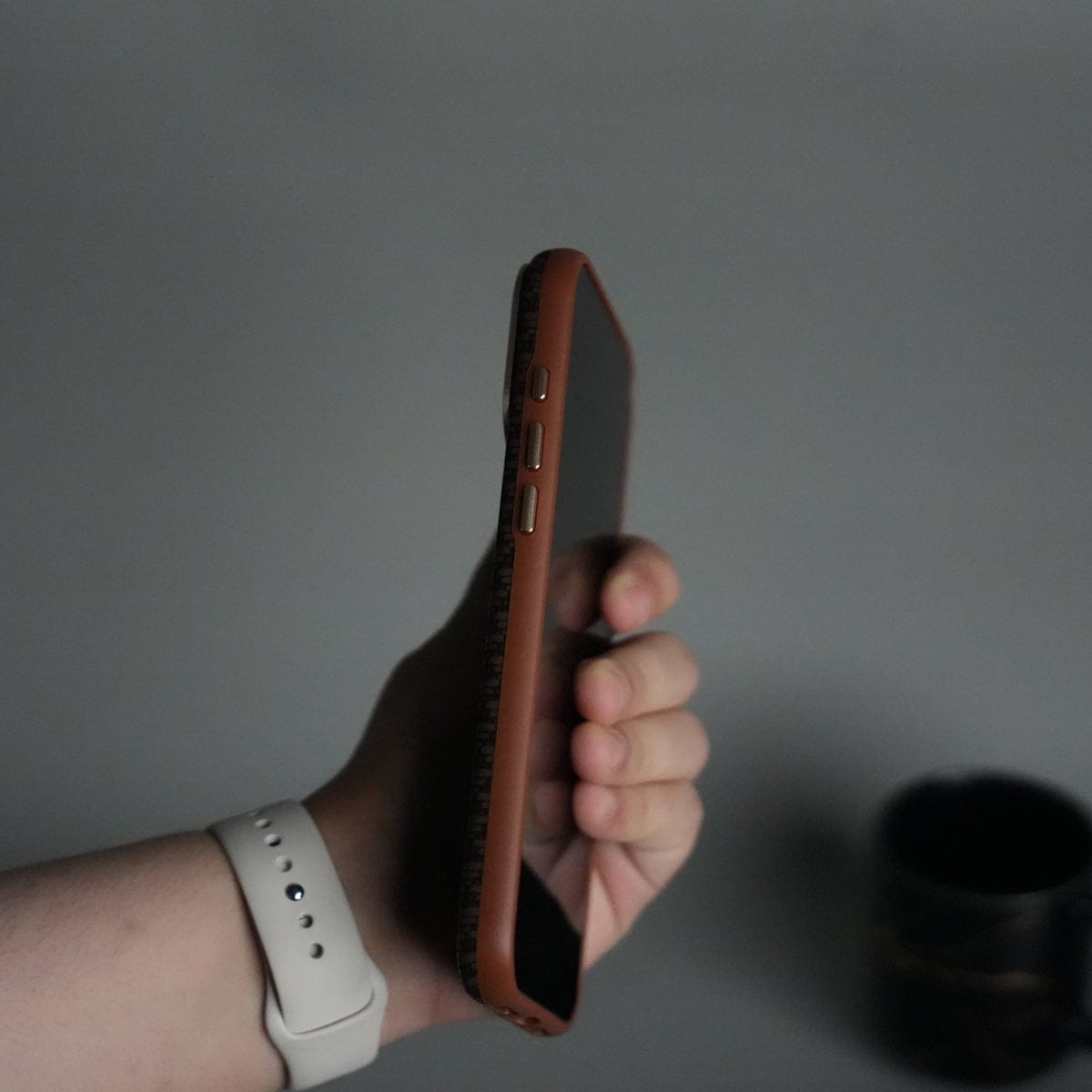 iPhone 17 Pro Elite Leather-Texture Case Cover