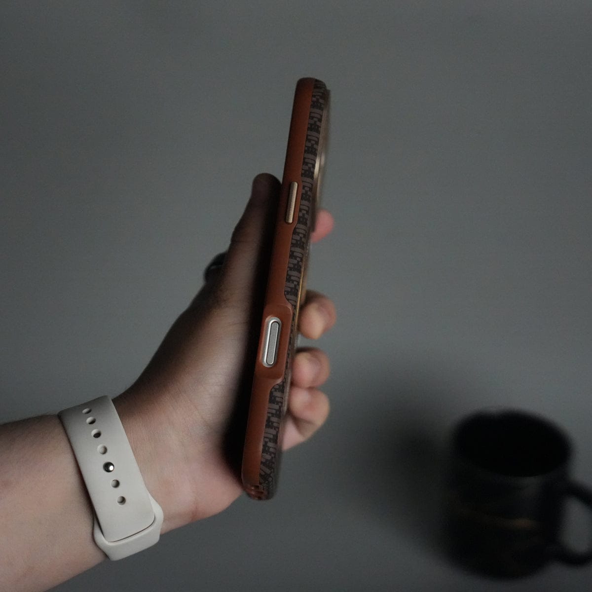 iPhone 17 Pro Elite Leather-Texture Case Cover