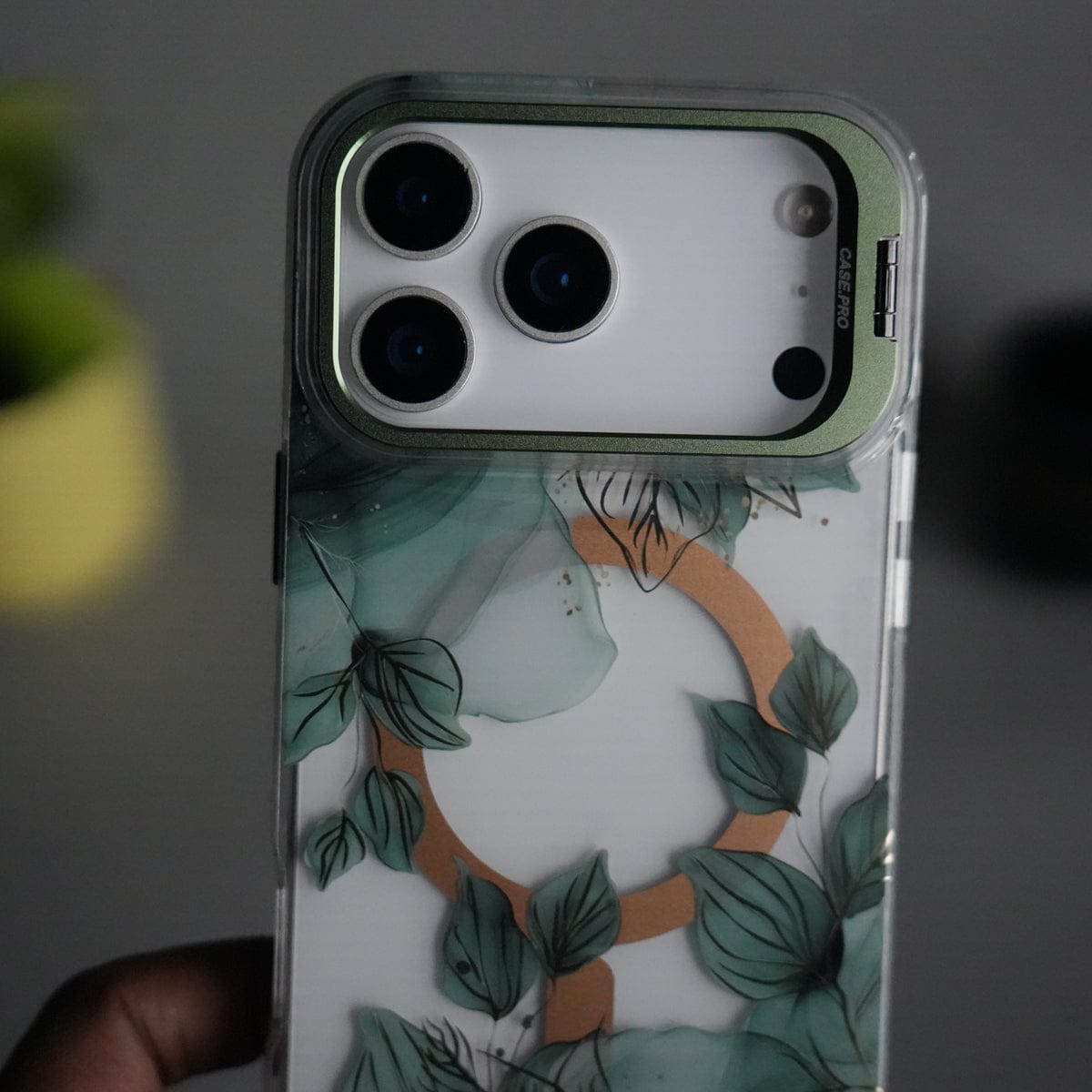iPhone 17 Pro FloraCrystal Clear Floral Design Case with Color Metal Camera Stand Frame