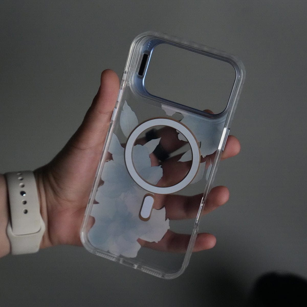 iPhone 17 Pro FloraCrystal Clear Floral Design Case with Color Metal Camera Stand Frame