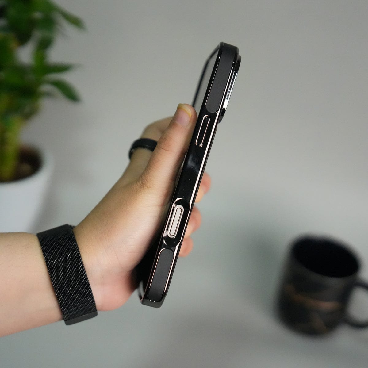 iPhone 17 Pro Leather Case