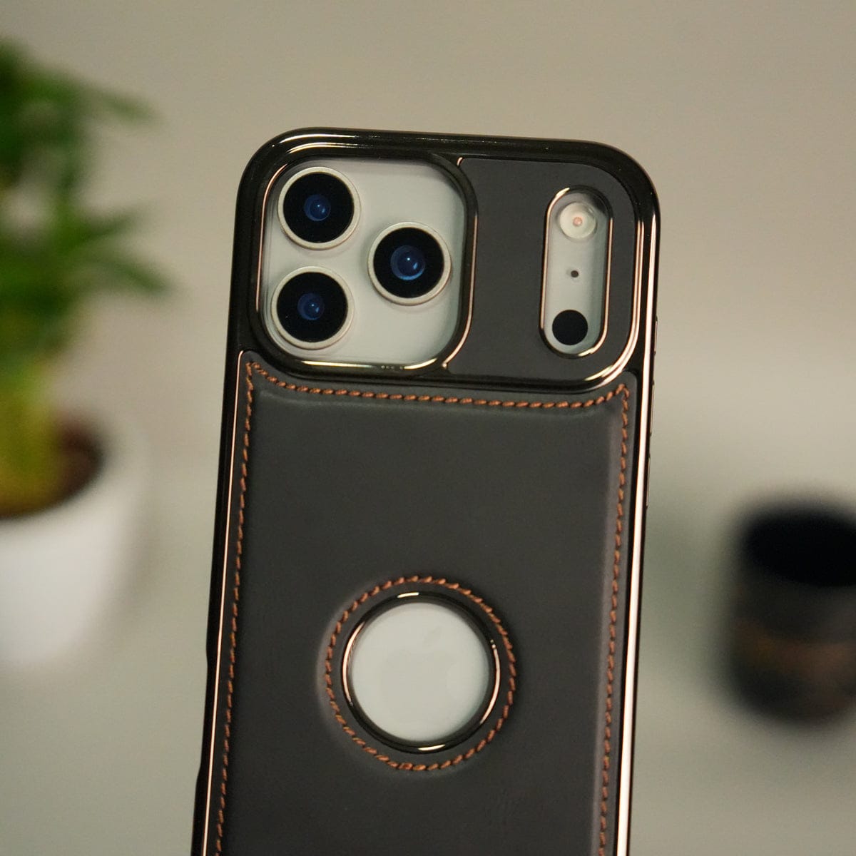 iPhone 17 Pro Max Leather Case