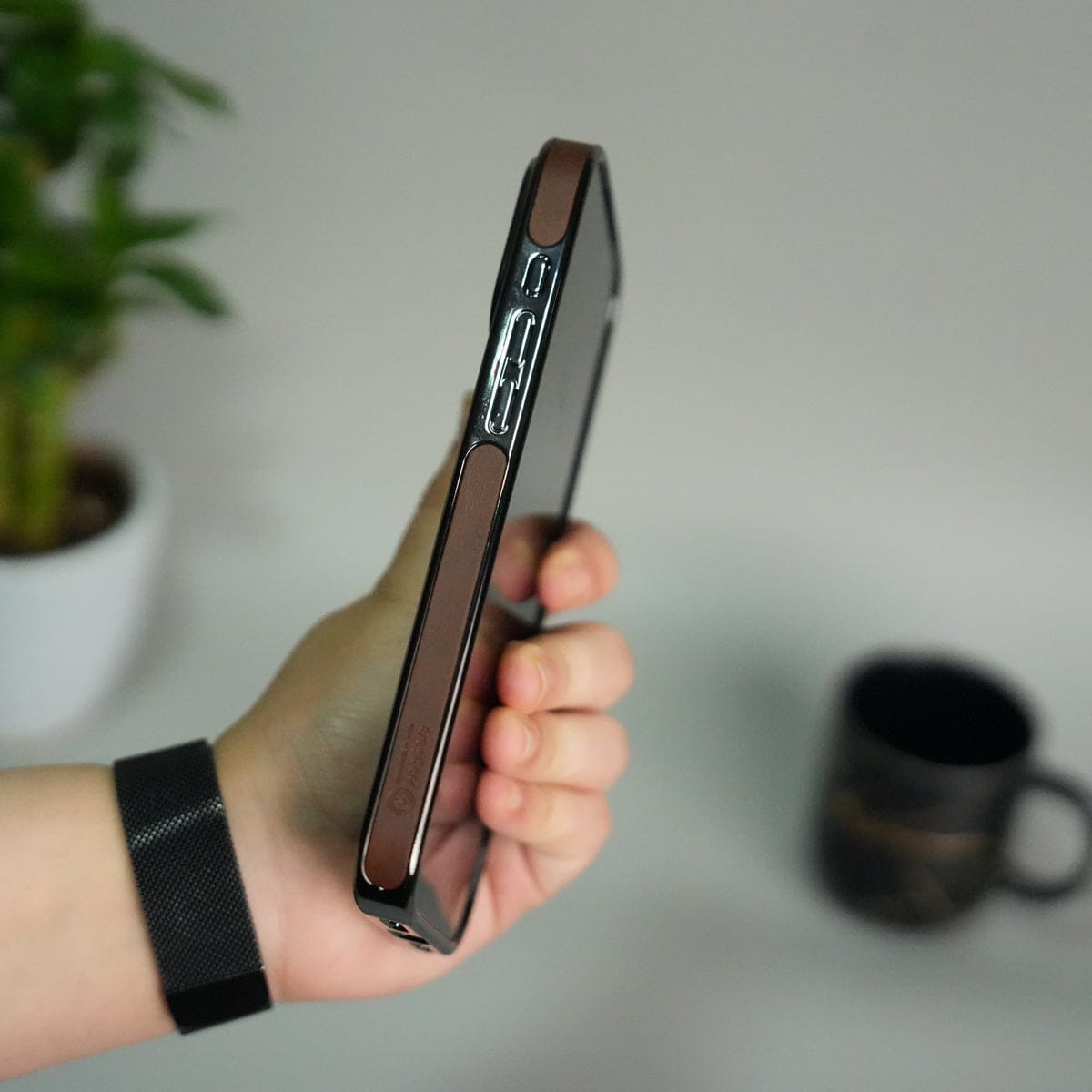 iPhone 17 Pro Max Leather Case