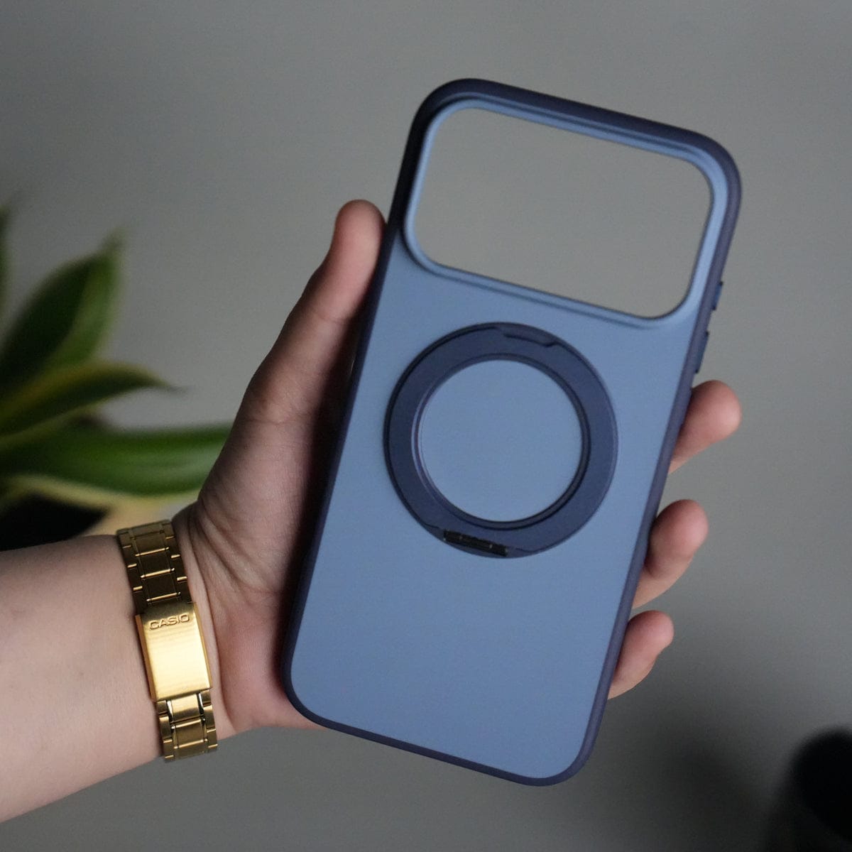 iPhone 17 Pro Matte Shockprof Case with Metal 360° Kickstand