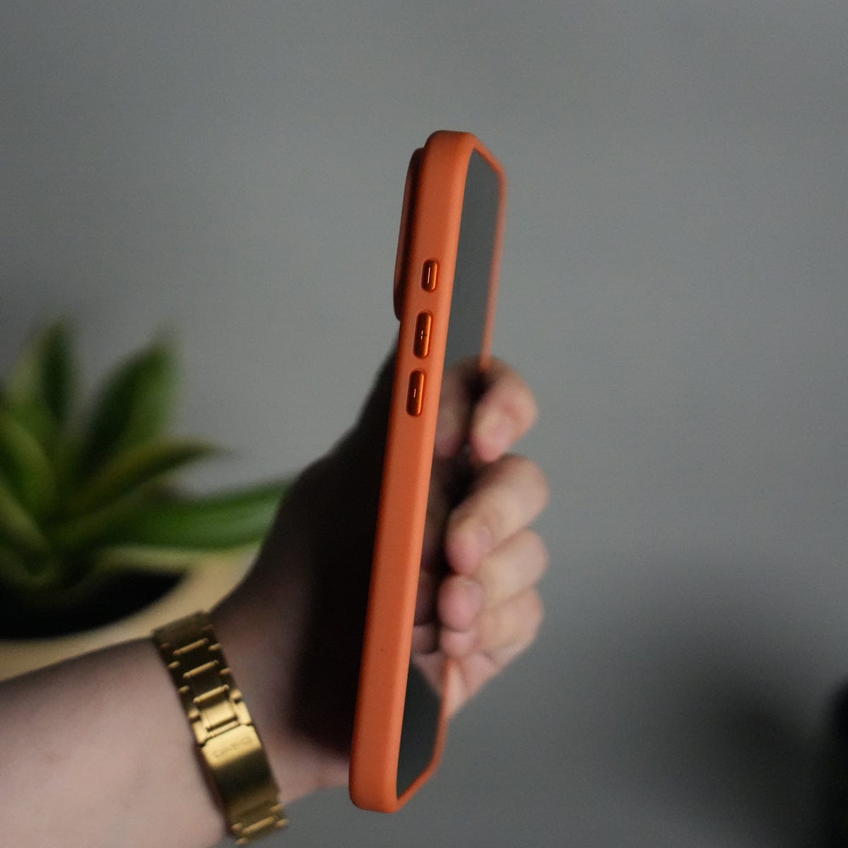 iPhone 17 Pro Matte Shockprof Case with Metal 360° Kickstand