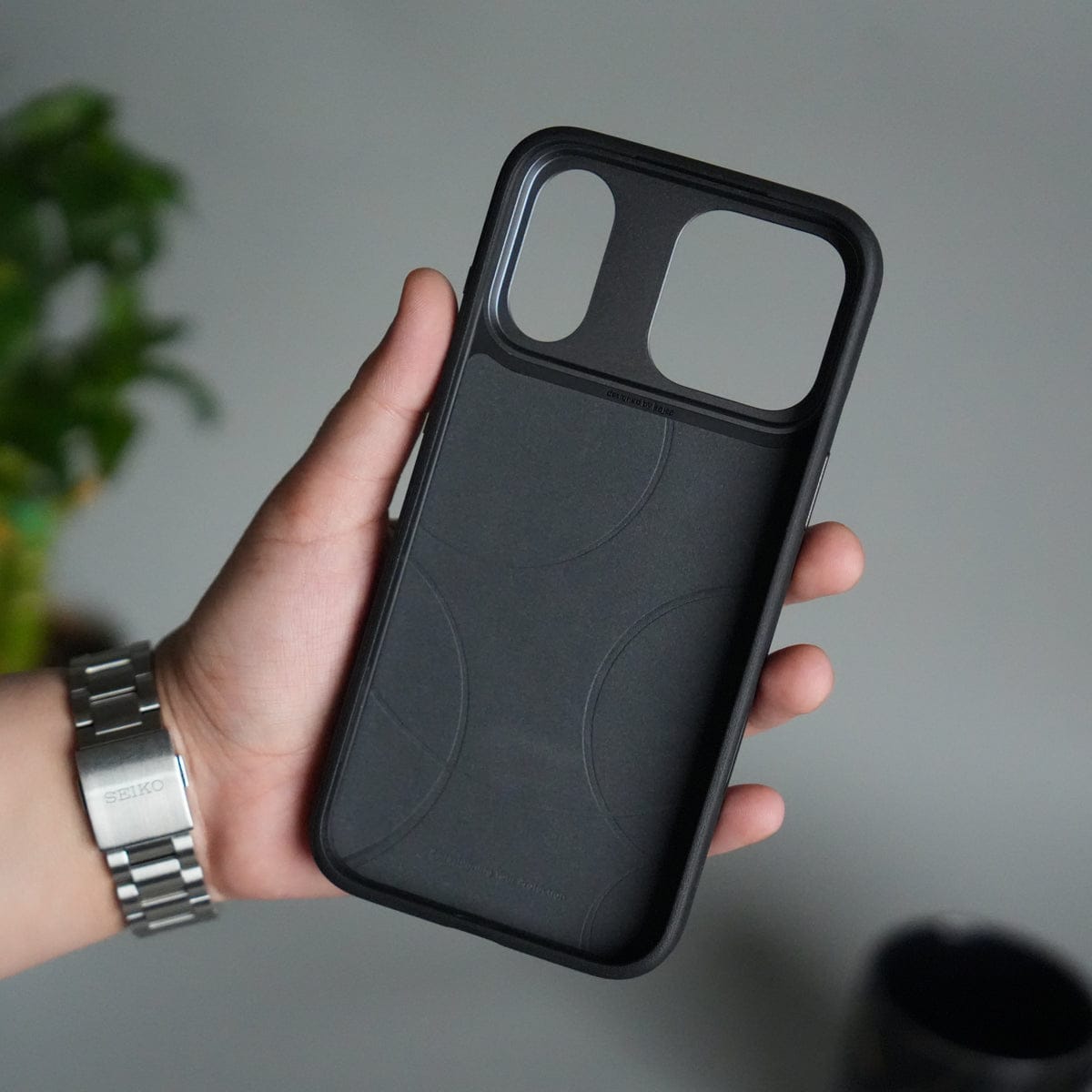 iPhone 17 Pro PUFF Leather Metallic Camera Frame Case Cover