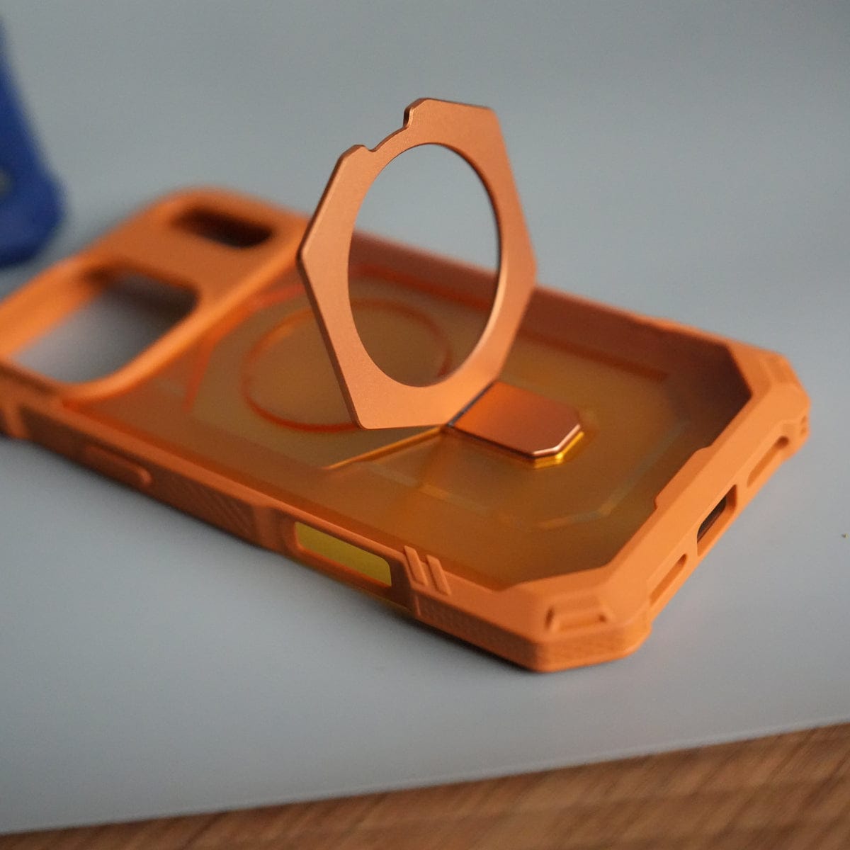 iPhone 17 Pro – Rugged Armor MagSafe Case with Metal Kickstand