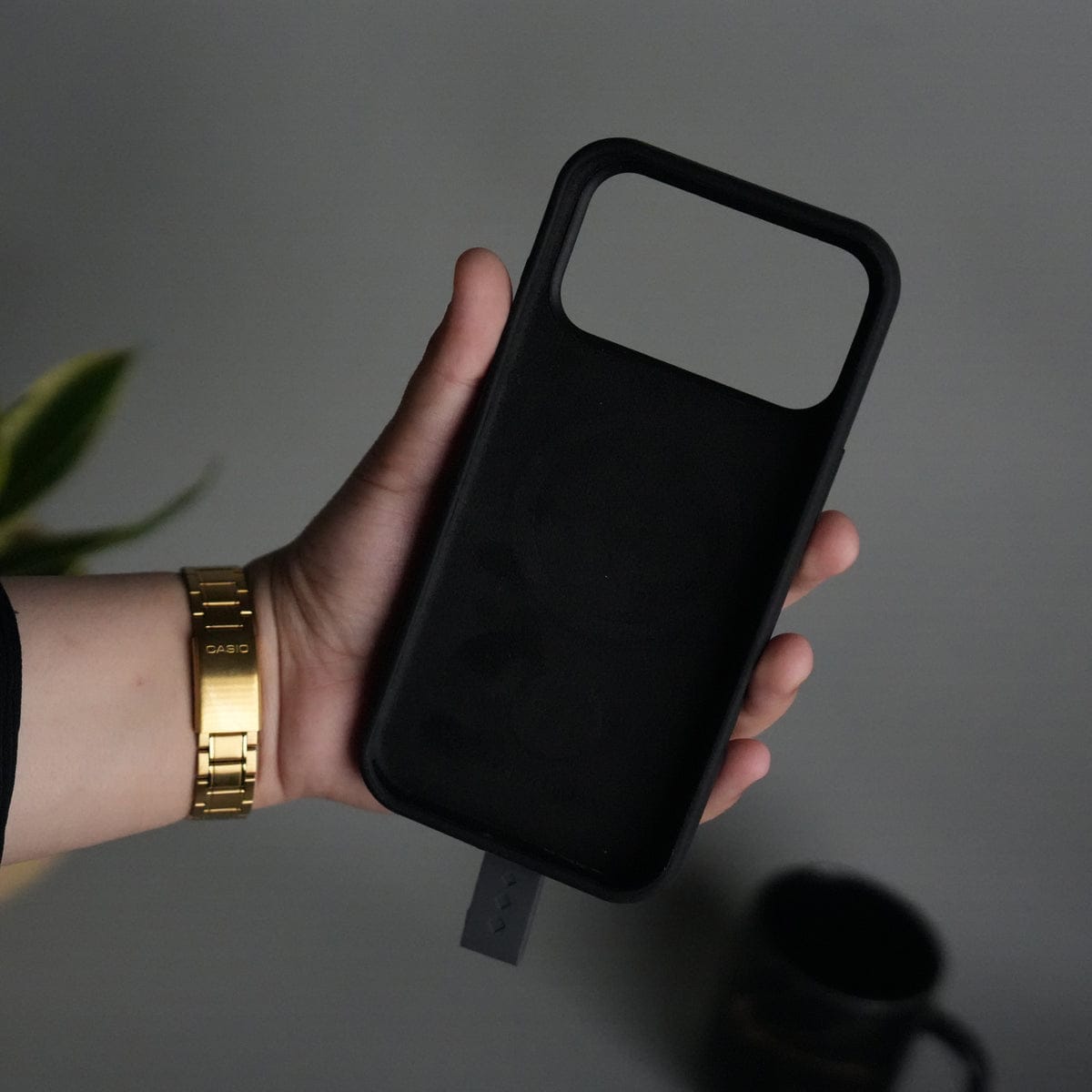 iPhone 17 Pro Silicone Case | Magnetic Ring | Silicone Rotating Grip Strap Cover