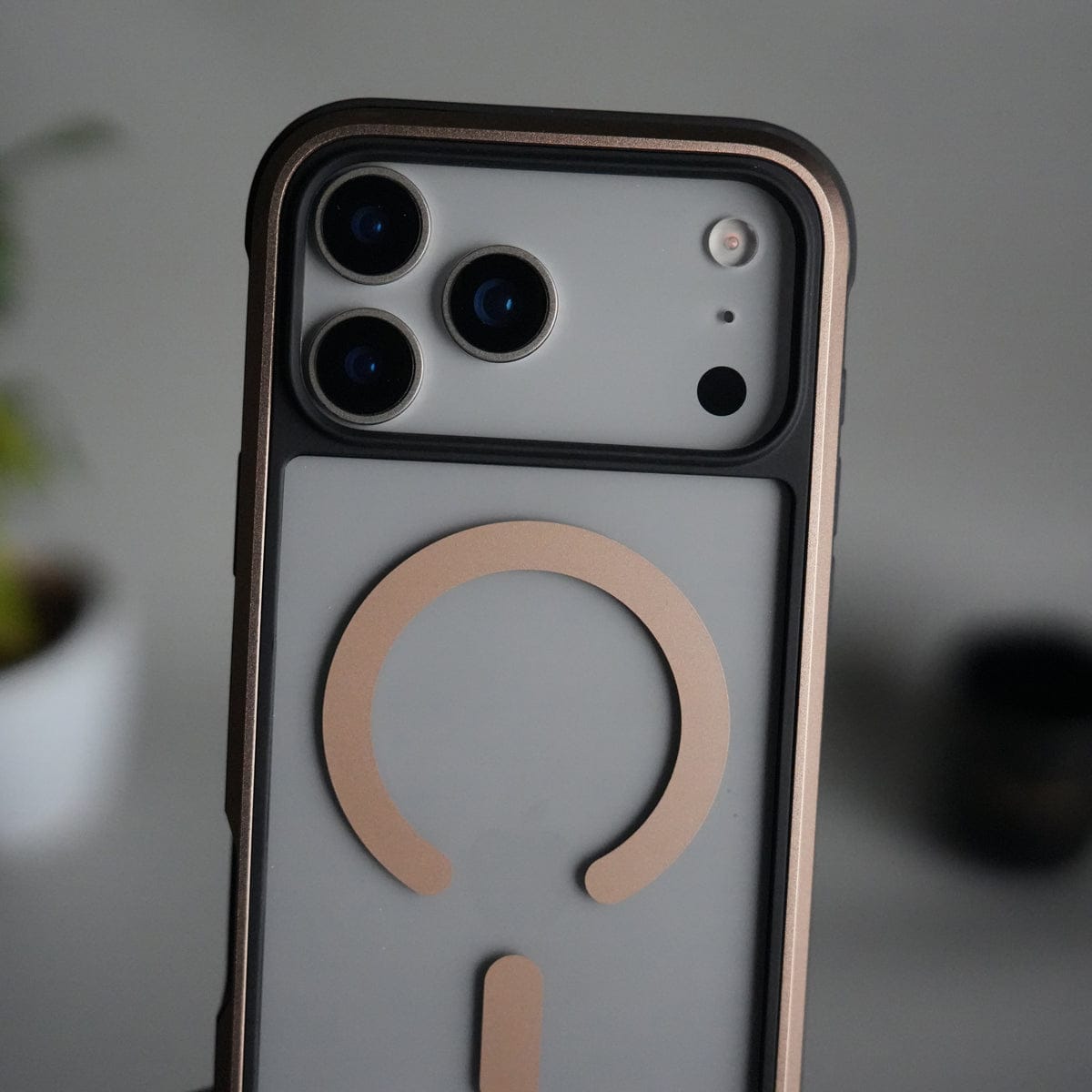 iPhone 17 Pro Military Grade Durable Aluminum Frame MagSafe Case | Anti-Yellowing Technology Case