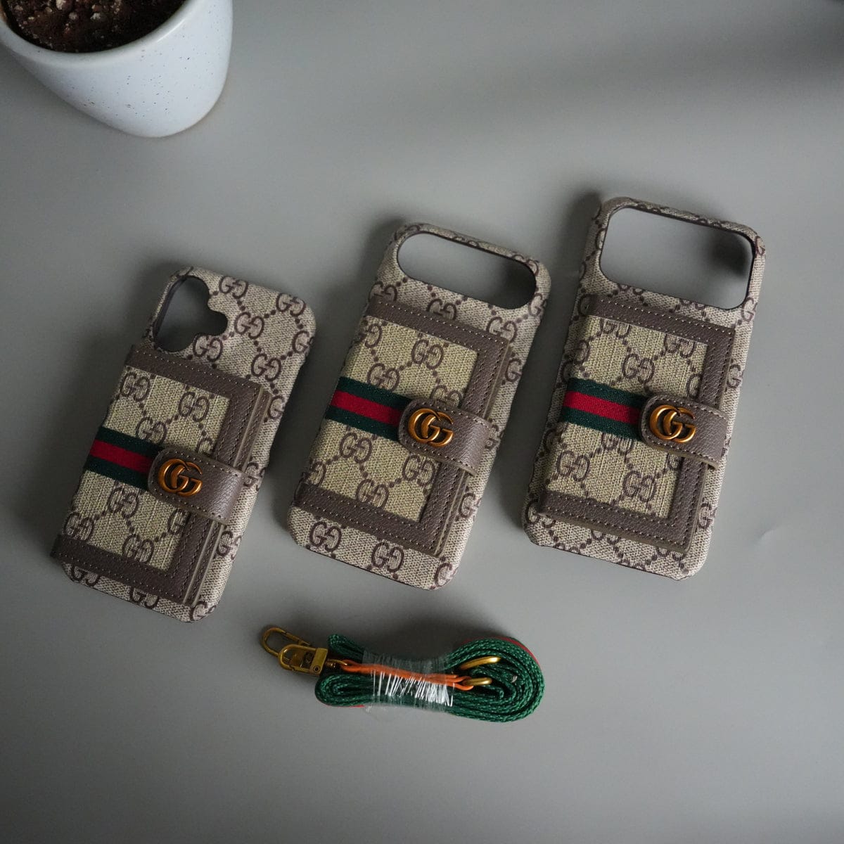 iPhone 17 Series Luxury Brand GG Wallet Case Cover
