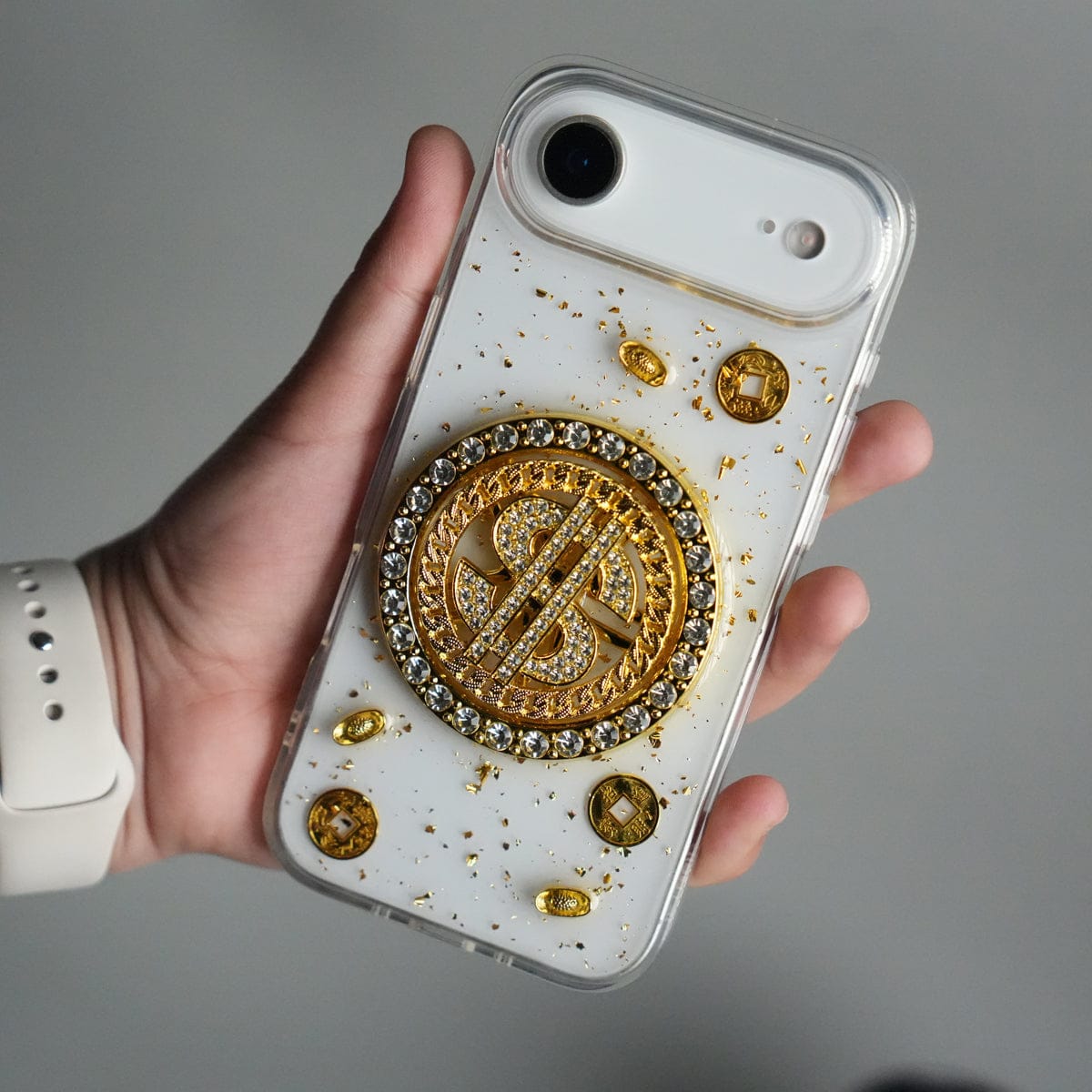 iPhone 17 Series Premium Rotation Dollar Bracelet Wristband Chain Phone Case Cover