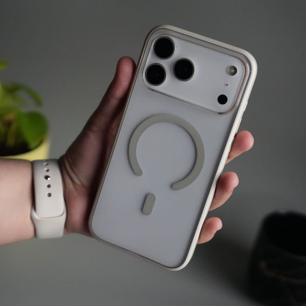 iPhone 17 Pro ClearView LumiEdge MagSafe Case | Transparent Cover