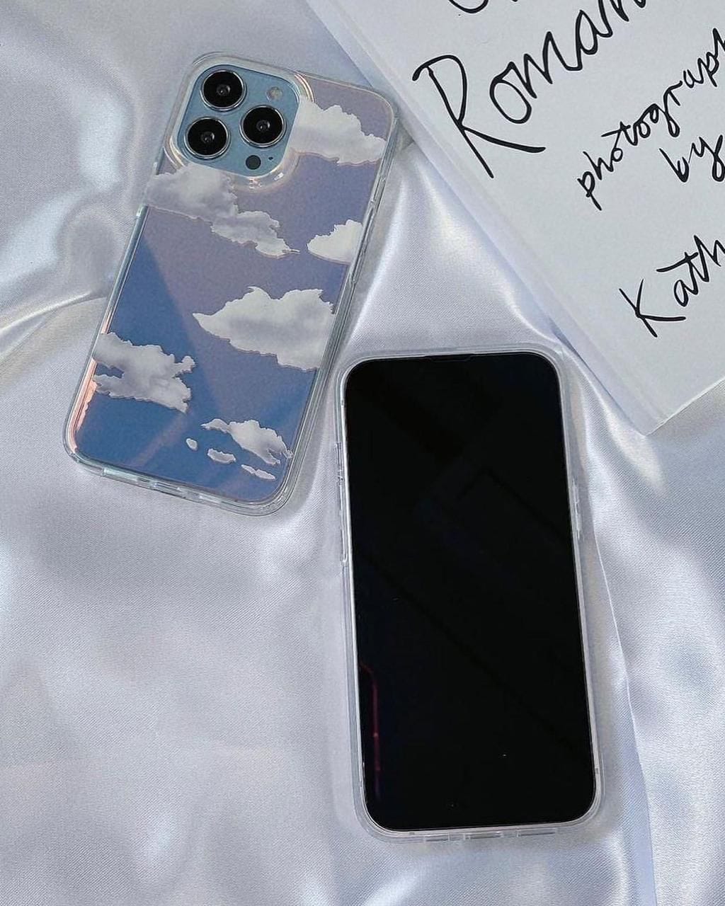 iPhone 16 Series Holographic Cloud Pattern Case Cover