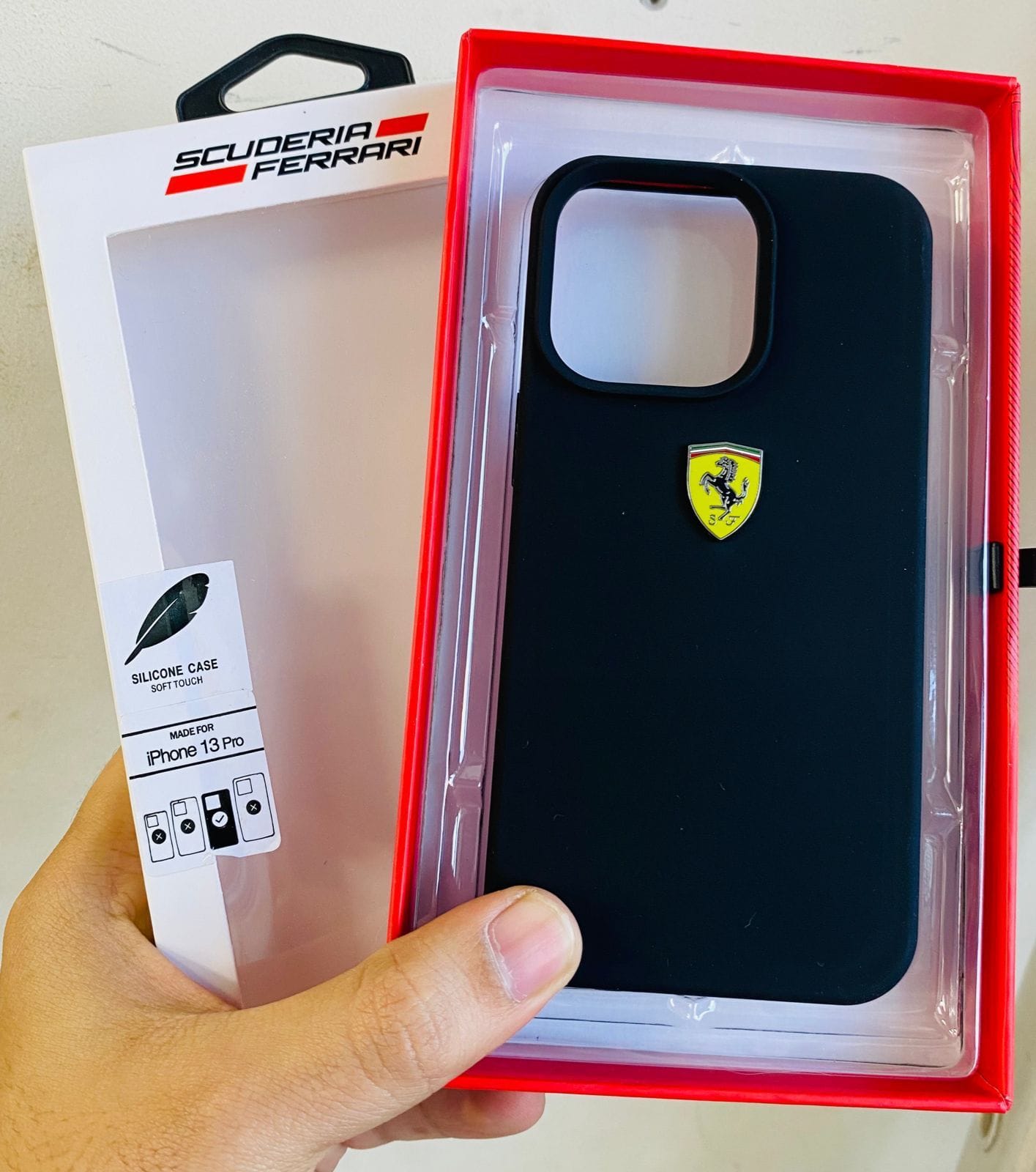 iPhone Ferrari Sports Car Logo Silicone Case Cover
