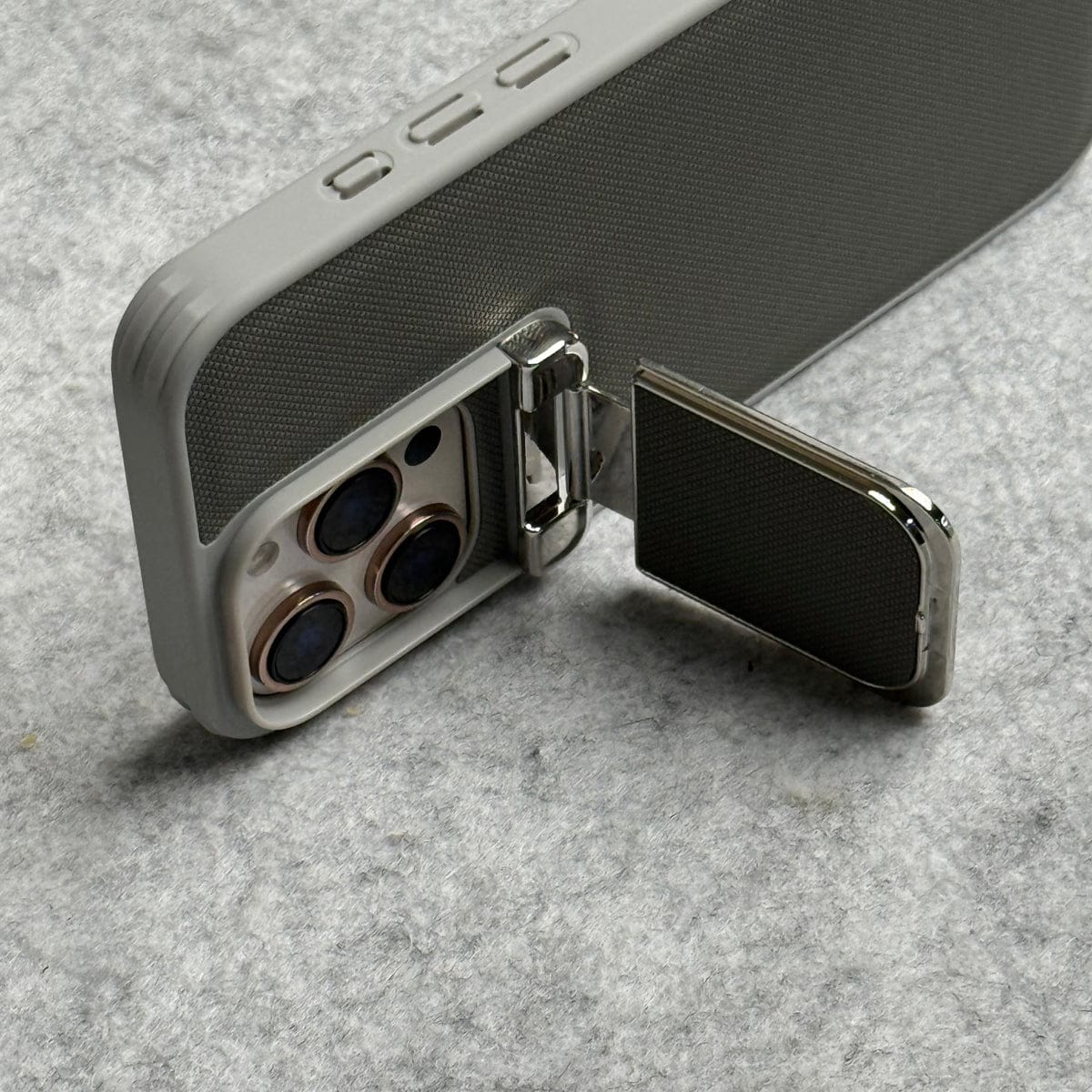 iPhone Metal Camera Cap Stand Case Cover ( Gray )
