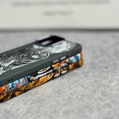 iPhone Series Carbon Fiber Texture Tiger Lion Design Hard Pc MagSafe Case Cover