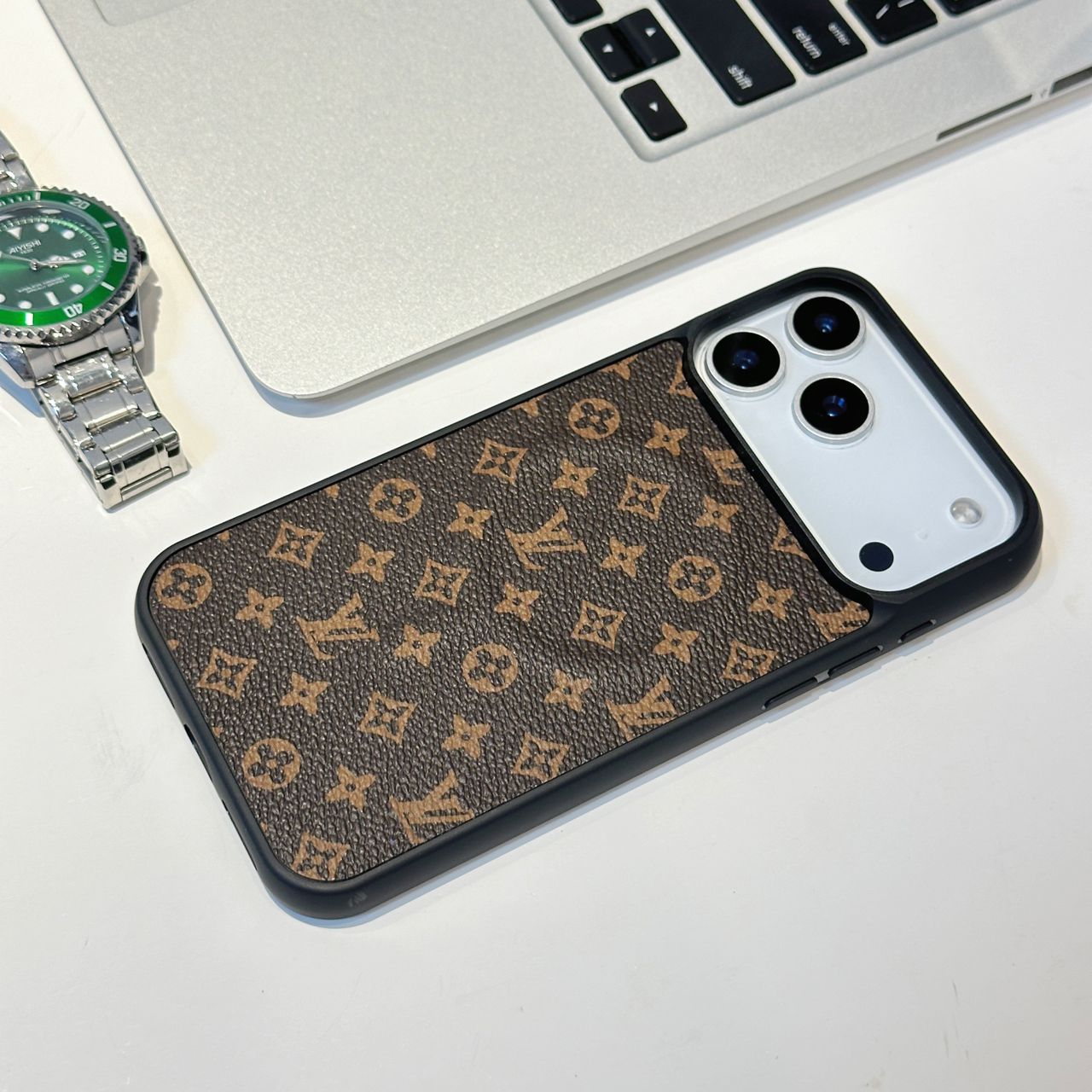 MagSafe Classic iPhone Case For iPhone 12-17