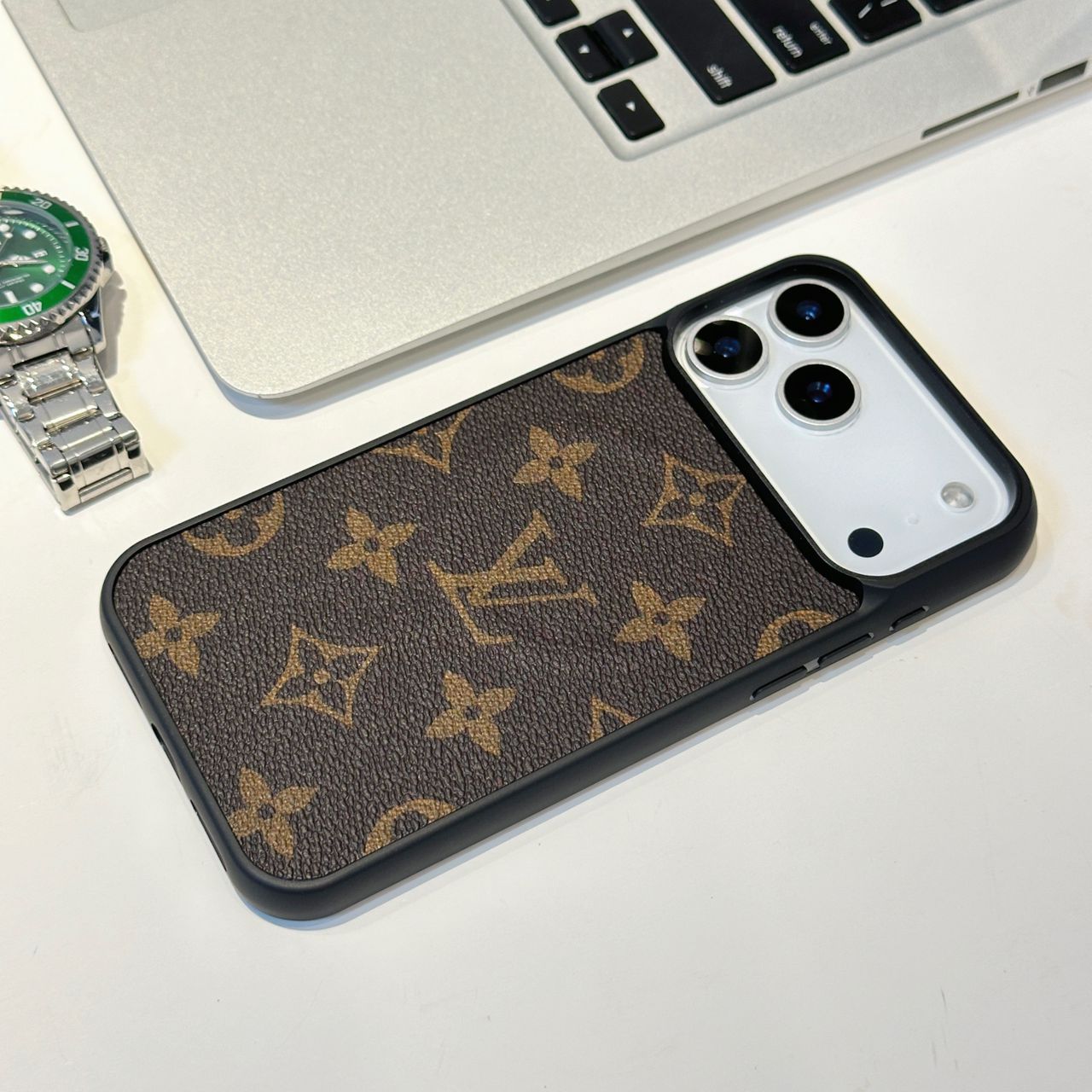 MagSafe Classic iPhone Case For iPhone 12-17
