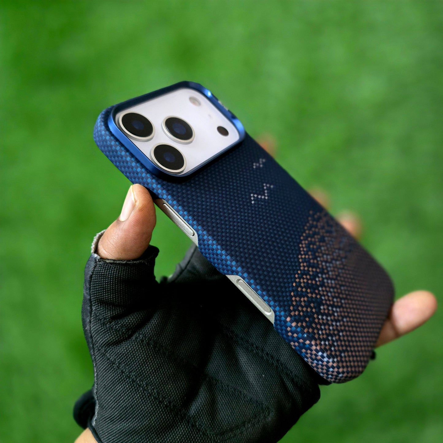 iPhone 17 Pro Max 0.4mm Thin Original SLIVA Real Aramid Carbon Fiber Case with Magsafe - Beach & Seagulls