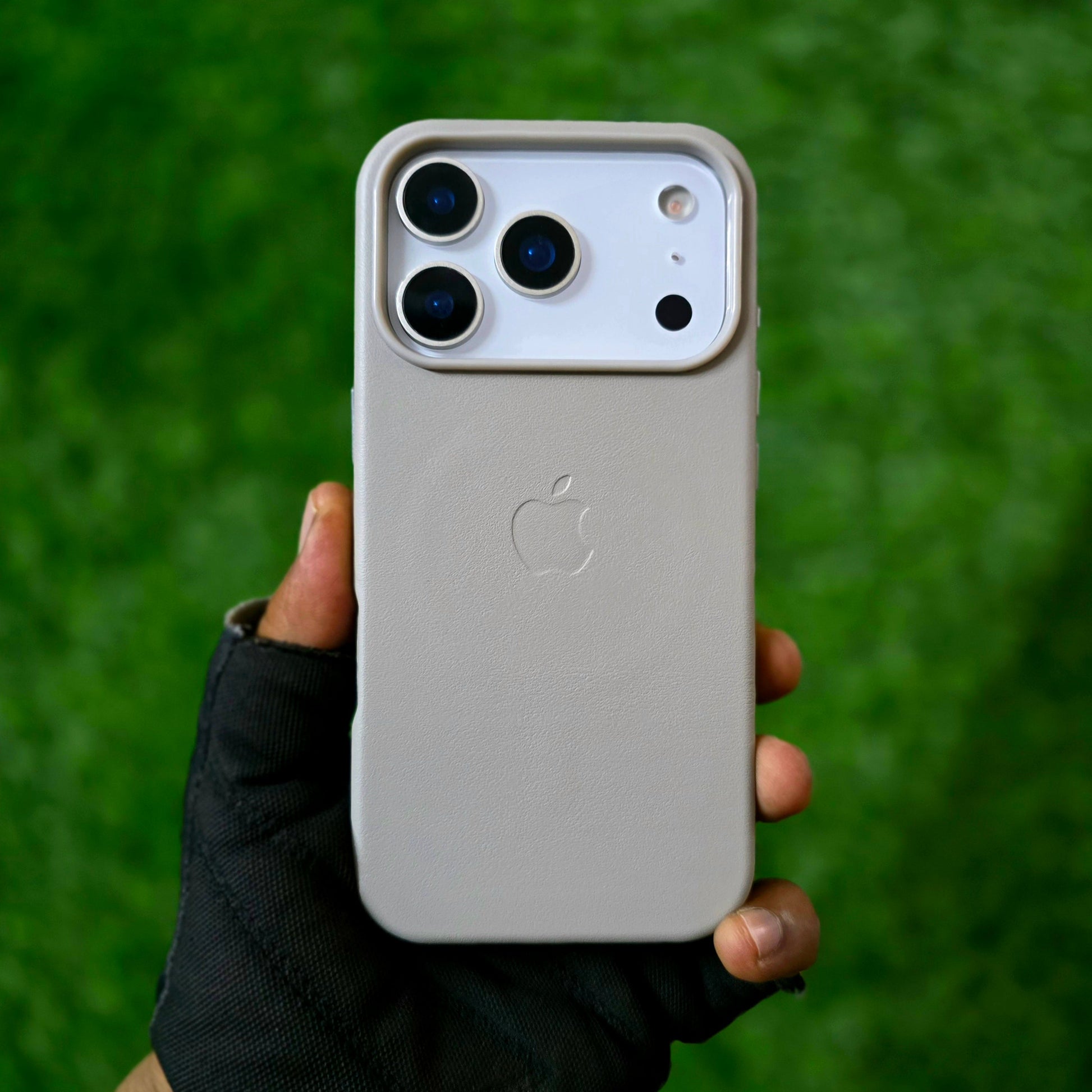 iPhone 17 Pro Max Leather Case with Magsafe- Grey