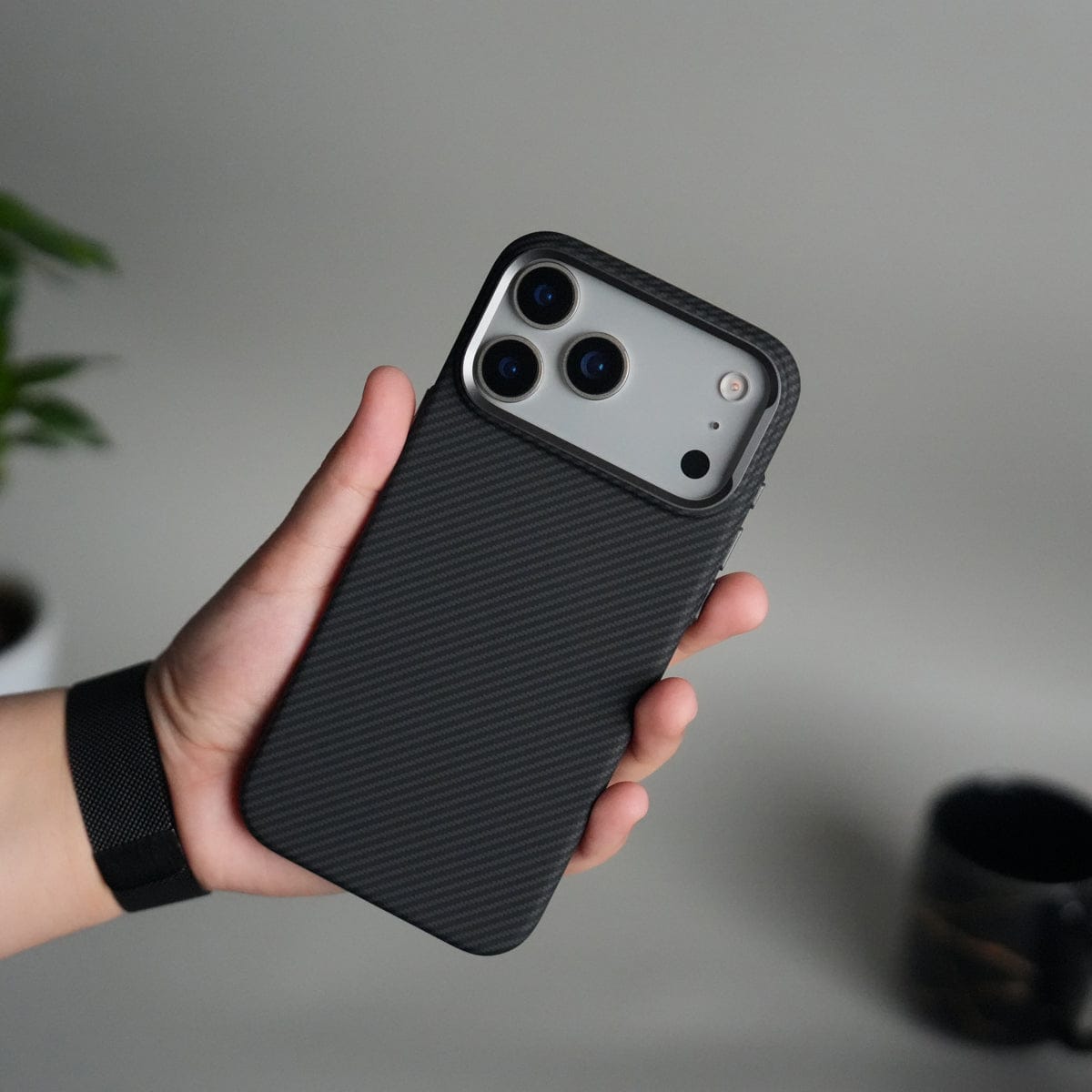 iPhone 17 Pro Carbon Fiber Texture Design Hard Pc MagSafe Case Cover BLACK