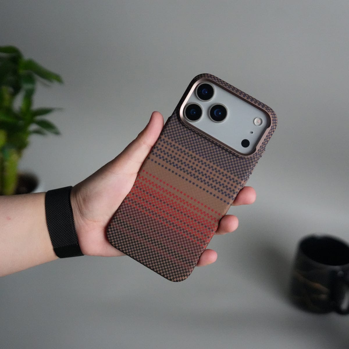 iPhone 17 Pro Max Carbon Fiber Texture Design Hard Pc MagSafe Case Cover RedOrange