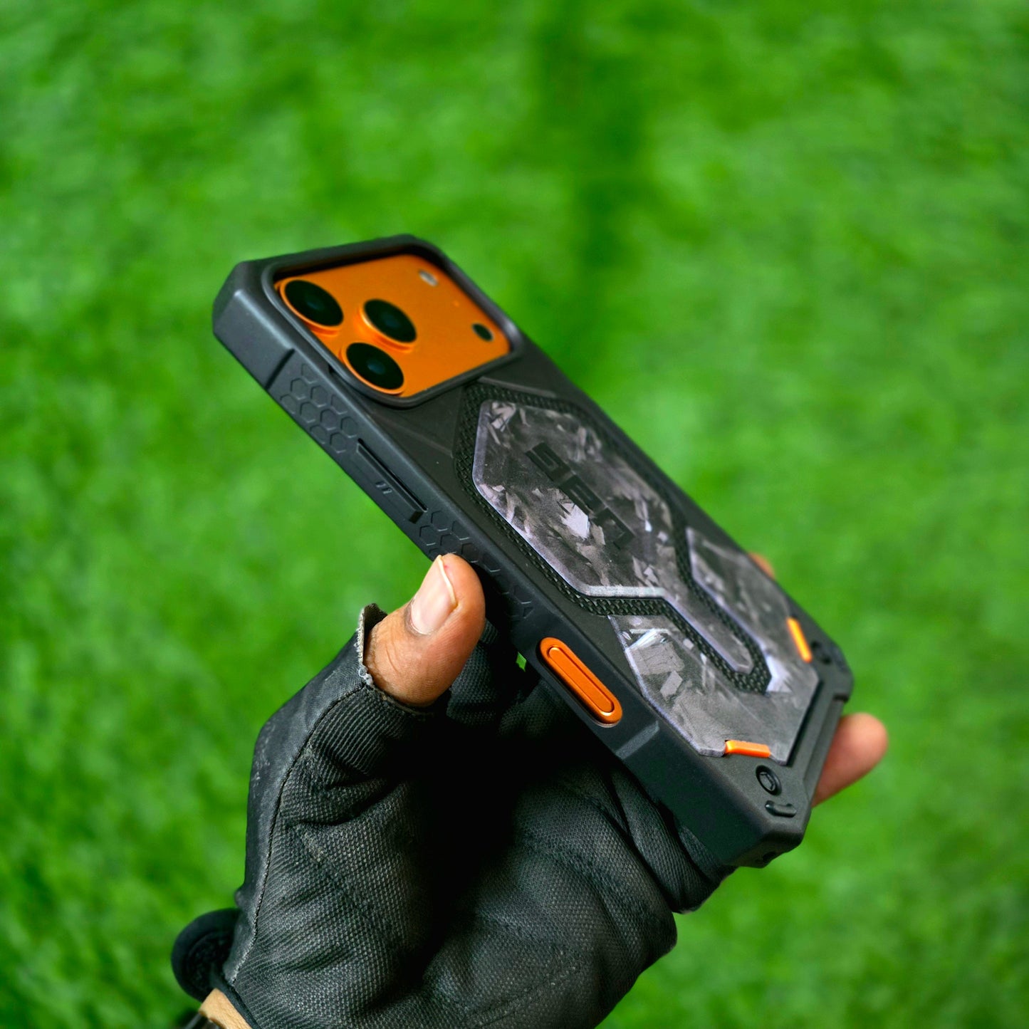 iPhone 17 Pro Max UAG Case, Monarch Pro Limited Edition Kevlar Series with Magsafe - ICE
