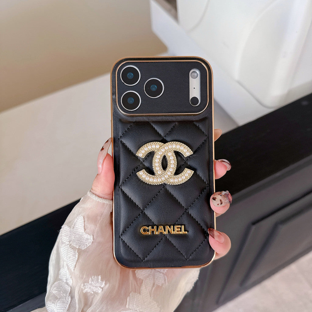 Leather Brand Phone Case Diamond Logo with Gold Label For iPhone 17/ 16 /15 / 14
